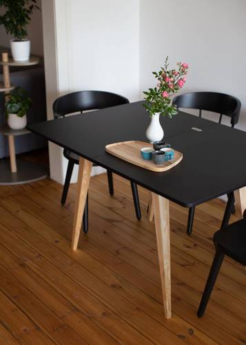 ENVELOPE Extendable Dining Table Black S-Mat Walnut